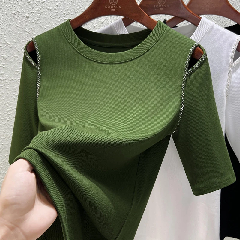 2025夏季新款漏肩半袖圆领t恤女钉珠时尚百搭设计感半袖上衣薄款