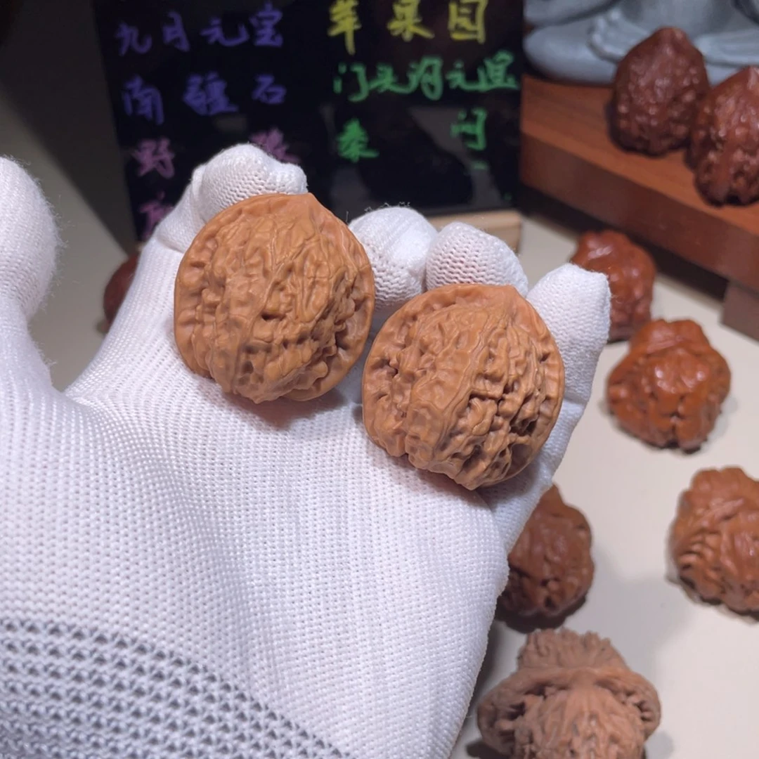 文玩核桃把件九月元宝8308，3436