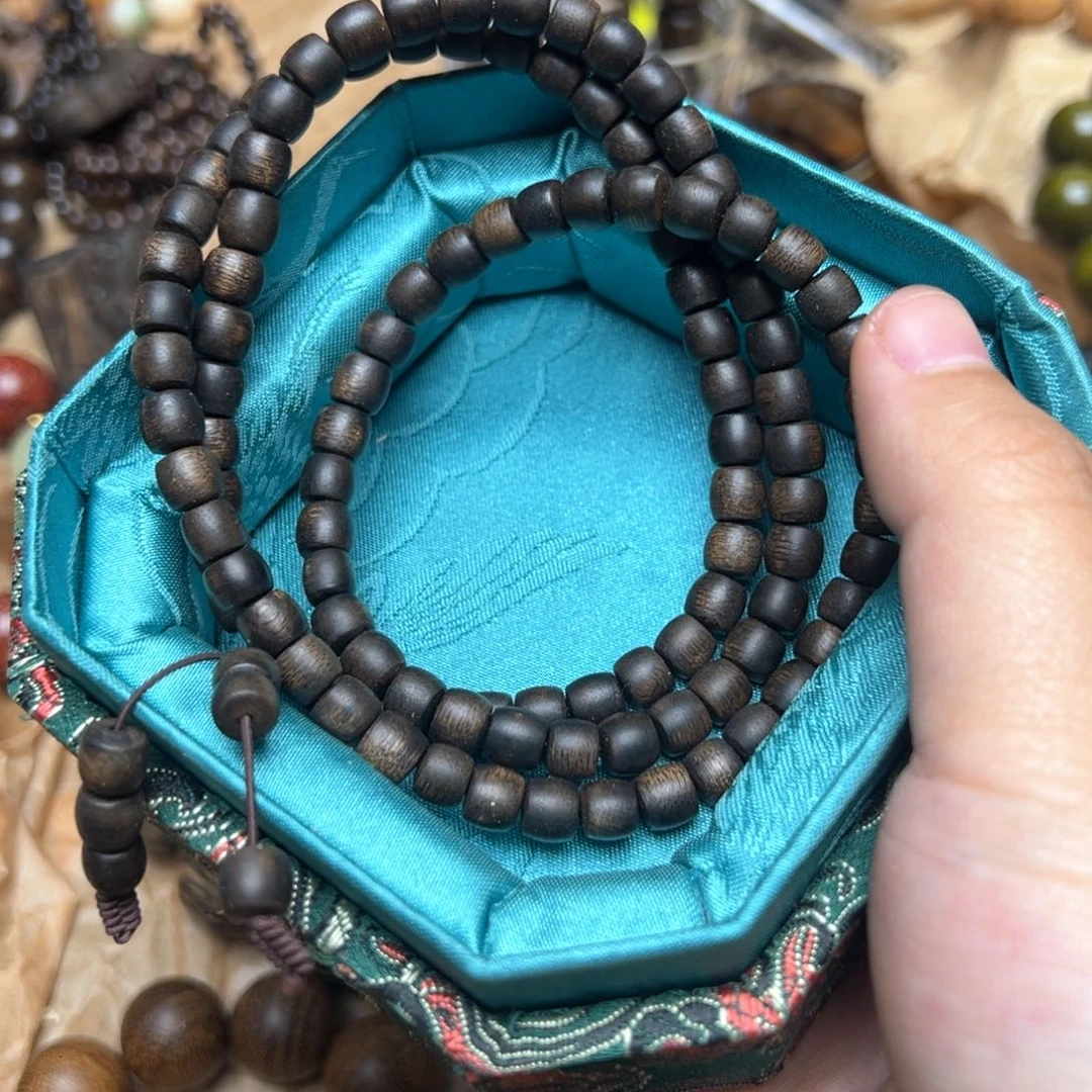 滴血莲花菩提手串