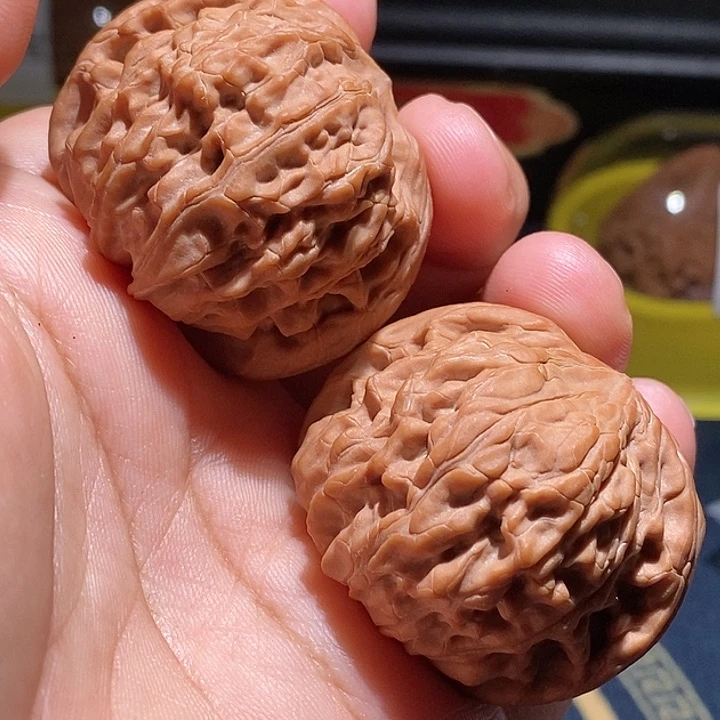 【闪购商品】文玩核桃吊坠山地磨