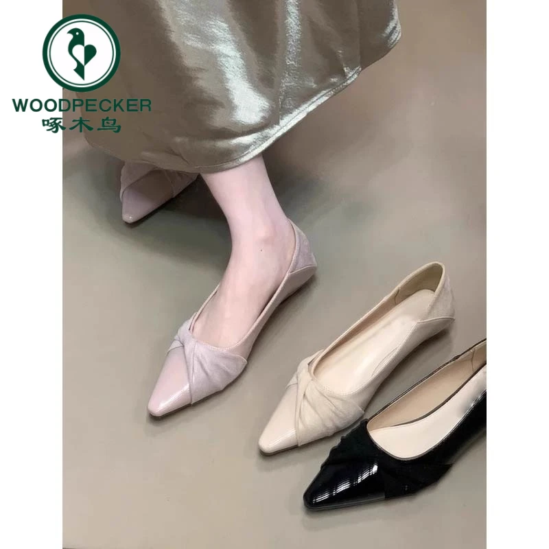 啄木鸟2025新款法式设计感气质浅口单鞋女温柔仙女风拼接通勤瓢鞋