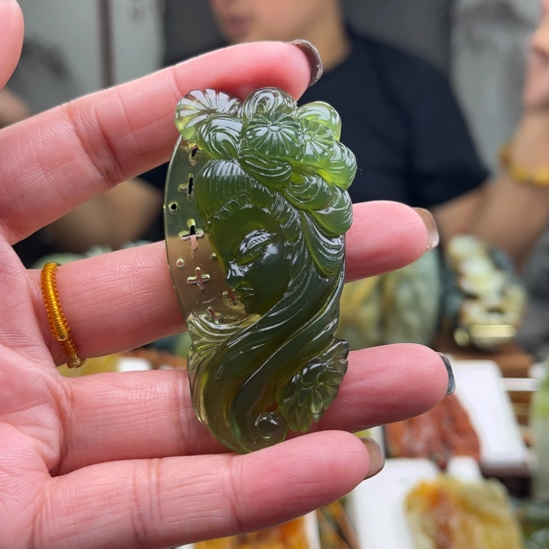 岫玉未镶嵌挂件挂件