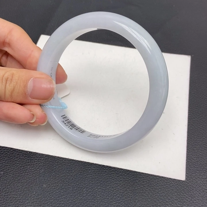 翡翠手镯未镶嵌西*?59-60正圈