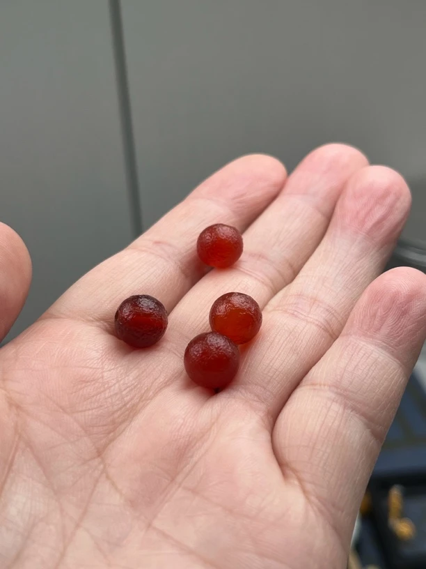 老甘南玛瑙散珠直径9大到10mm