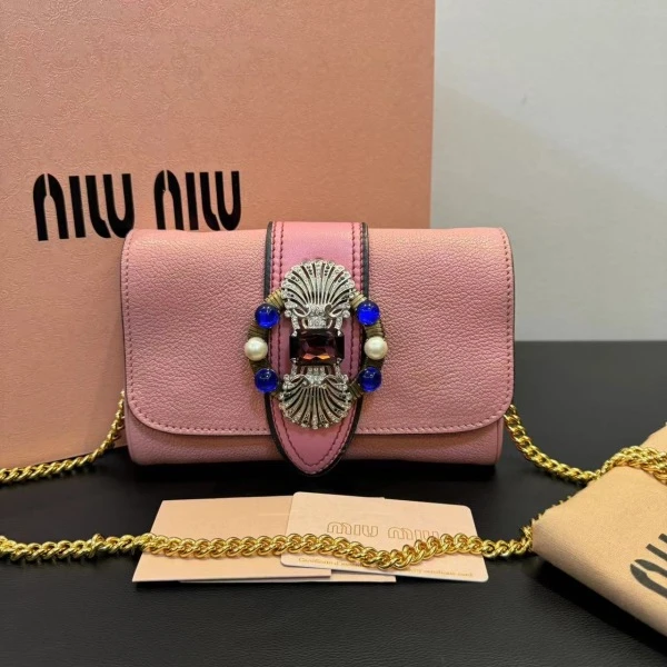 妃鱼/谬谬/95新/包包/市场价13500/250119XZ0028