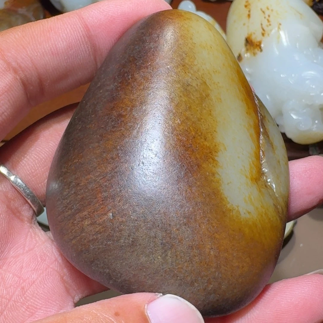 和田玉未镶嵌挂件原石