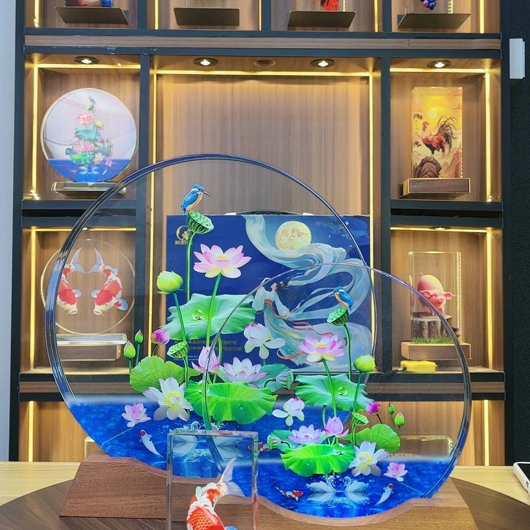 【闪购商品】人造水晶荷花