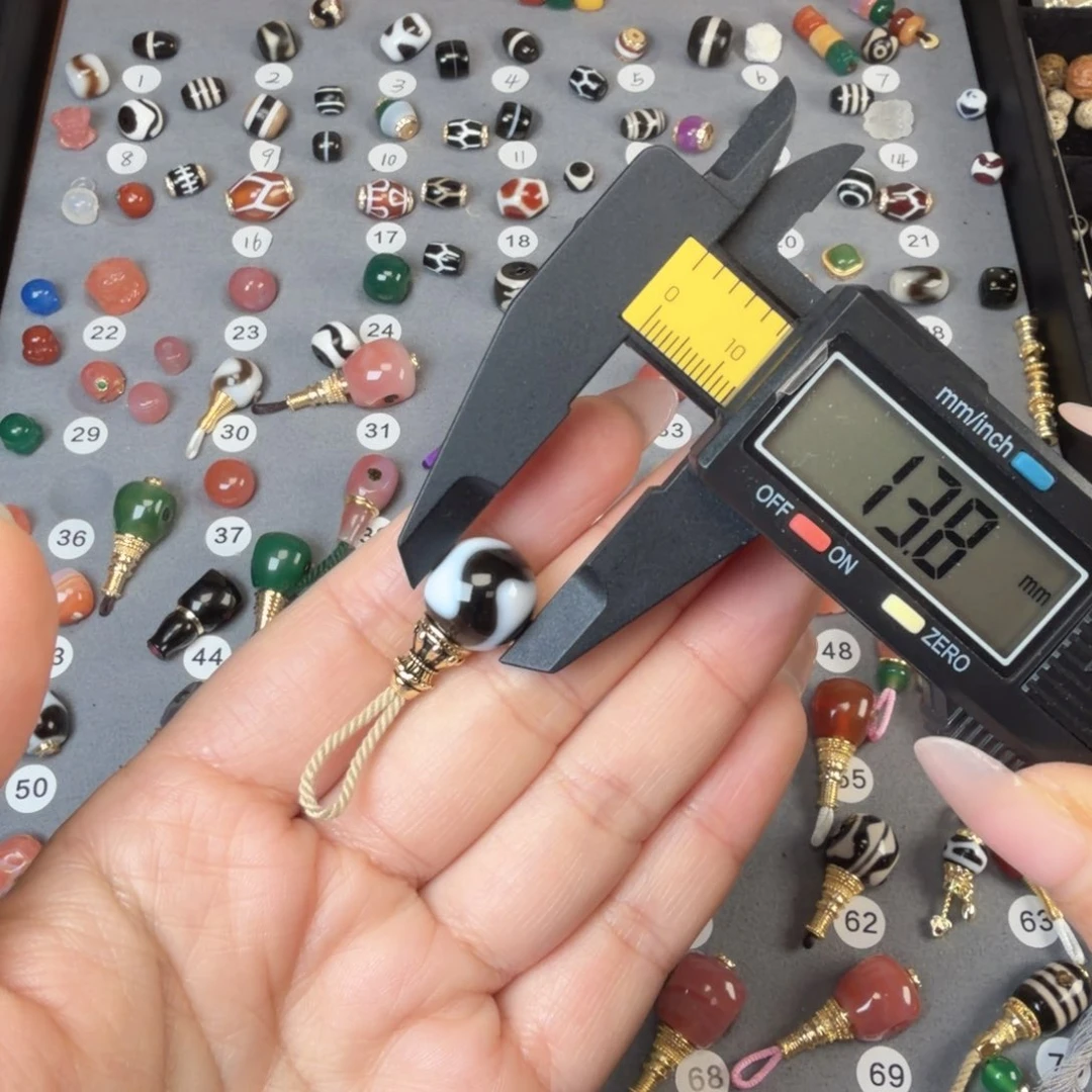 玛瑙/玉髓未镶嵌饰品