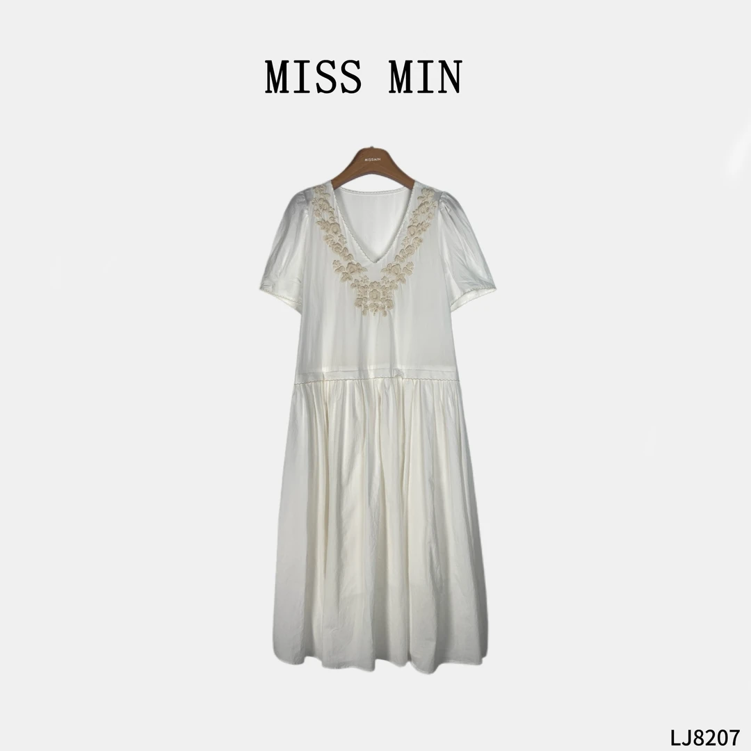 MISS MIN【绮梦花影】甜美森女系女装重工花朵出游洋气连衣裙LJ8207