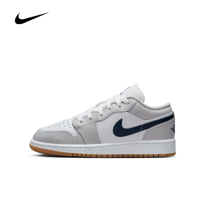 NIKE/耐克大童AJ1时尚经典舒适潮流低帮运动休闲板鞋553560146