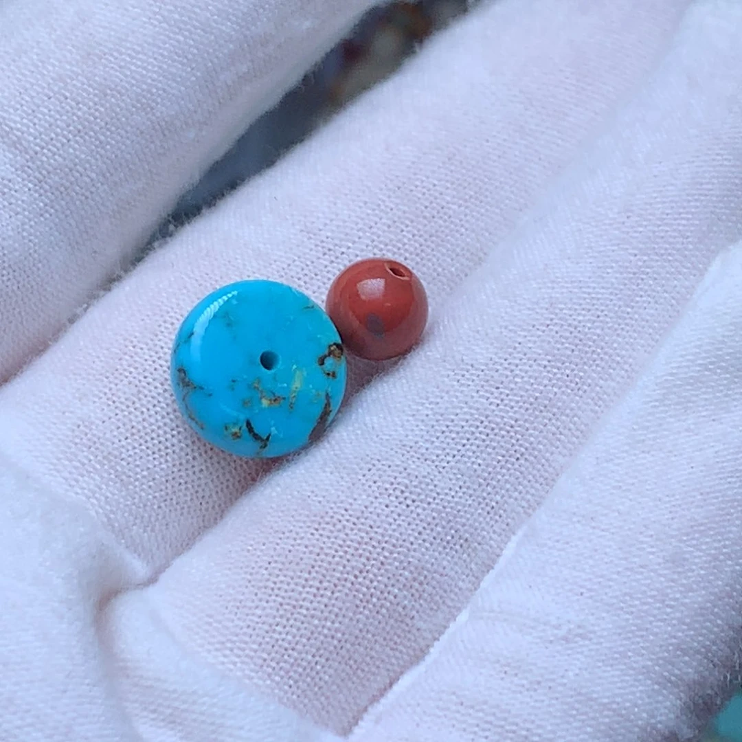 南红玛瑙未镶嵌珠宝奇石