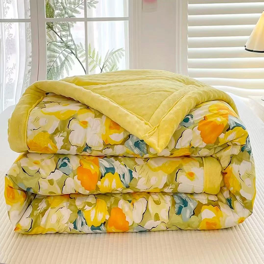 （免费试睡15天）2024新款黄色碎花加绒豆豆被 可机洗单人豆豆被子