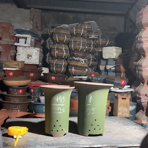 紫砂花盆蓝花盆两个