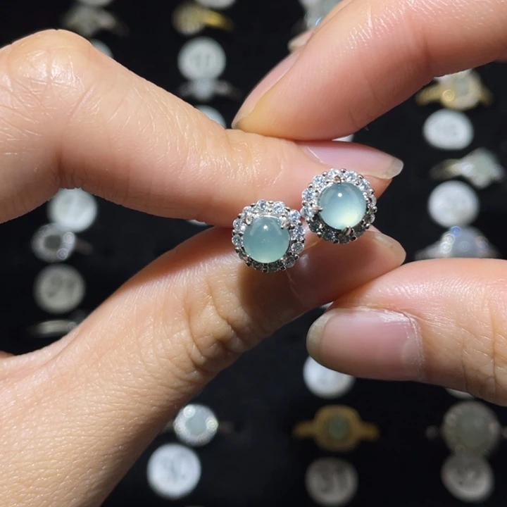 翡翠未镶嵌戒指戒指