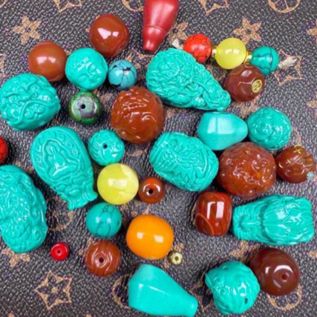 A18文玩配饰 绿色手工雕刻龙凤呈祥桶珠卡22/17mm