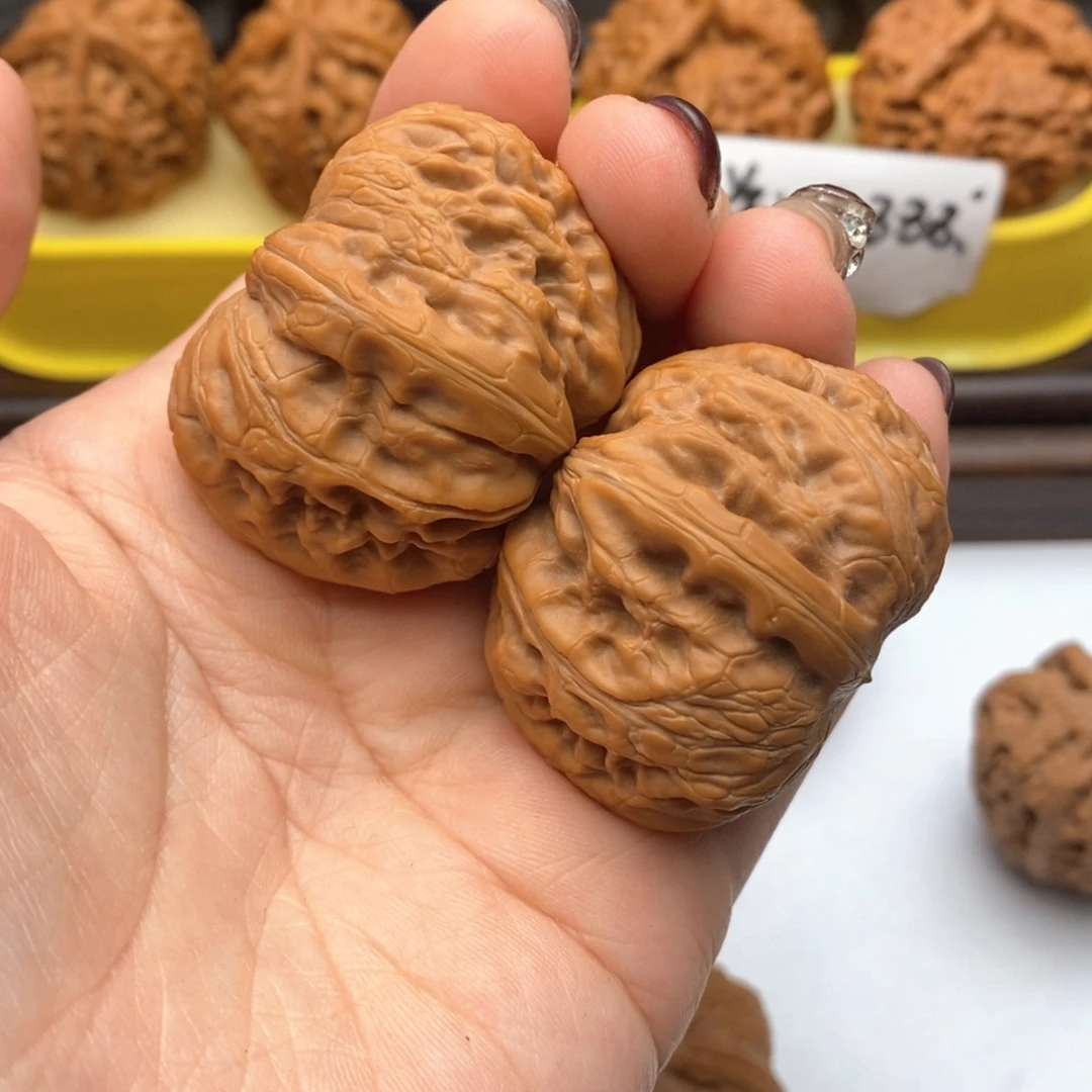 文玩核桃把件387号42尺元宝