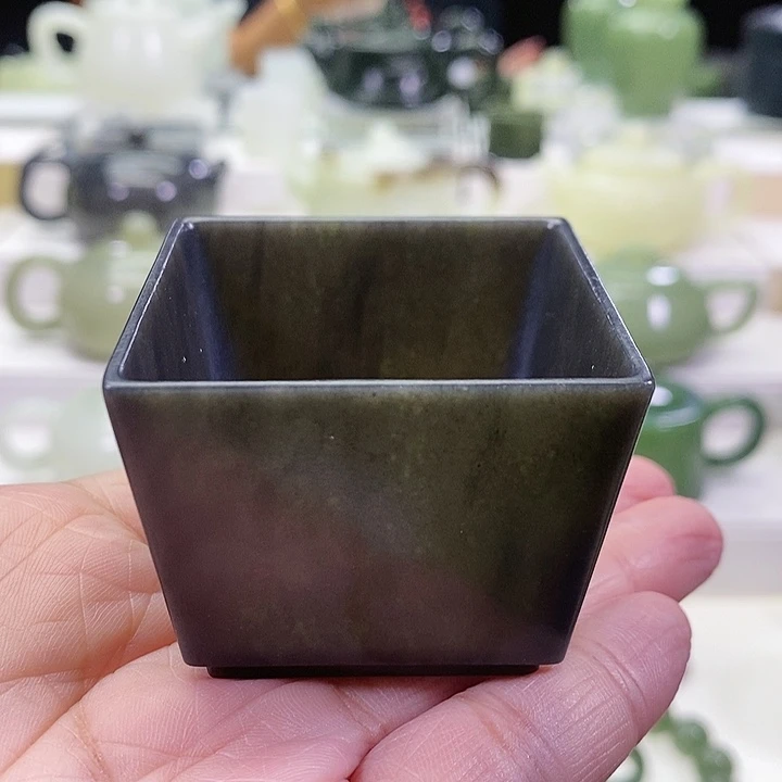 未镶嵌和田玉挂件茶杯60m l