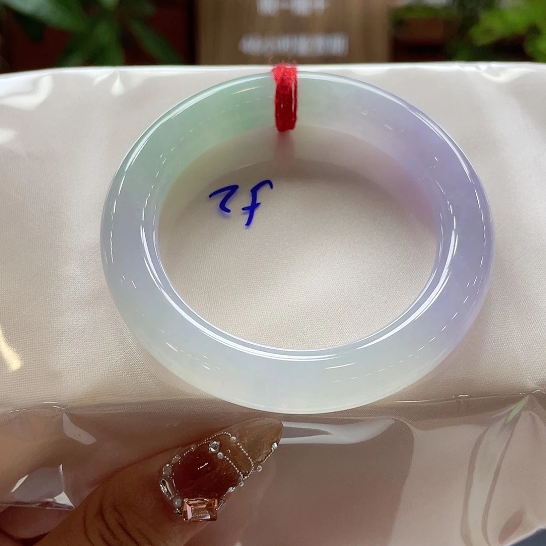 翡翠未镶嵌手镯40 号链接