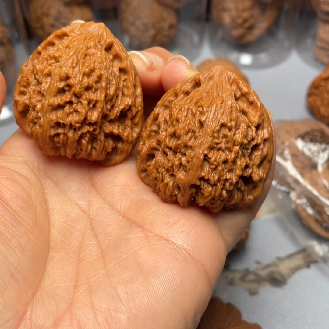 【闪购商品】文玩核桃吊坠南疆……