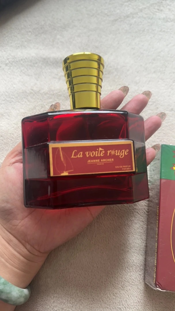 女士淡香香水持久香薰清新细肤通用