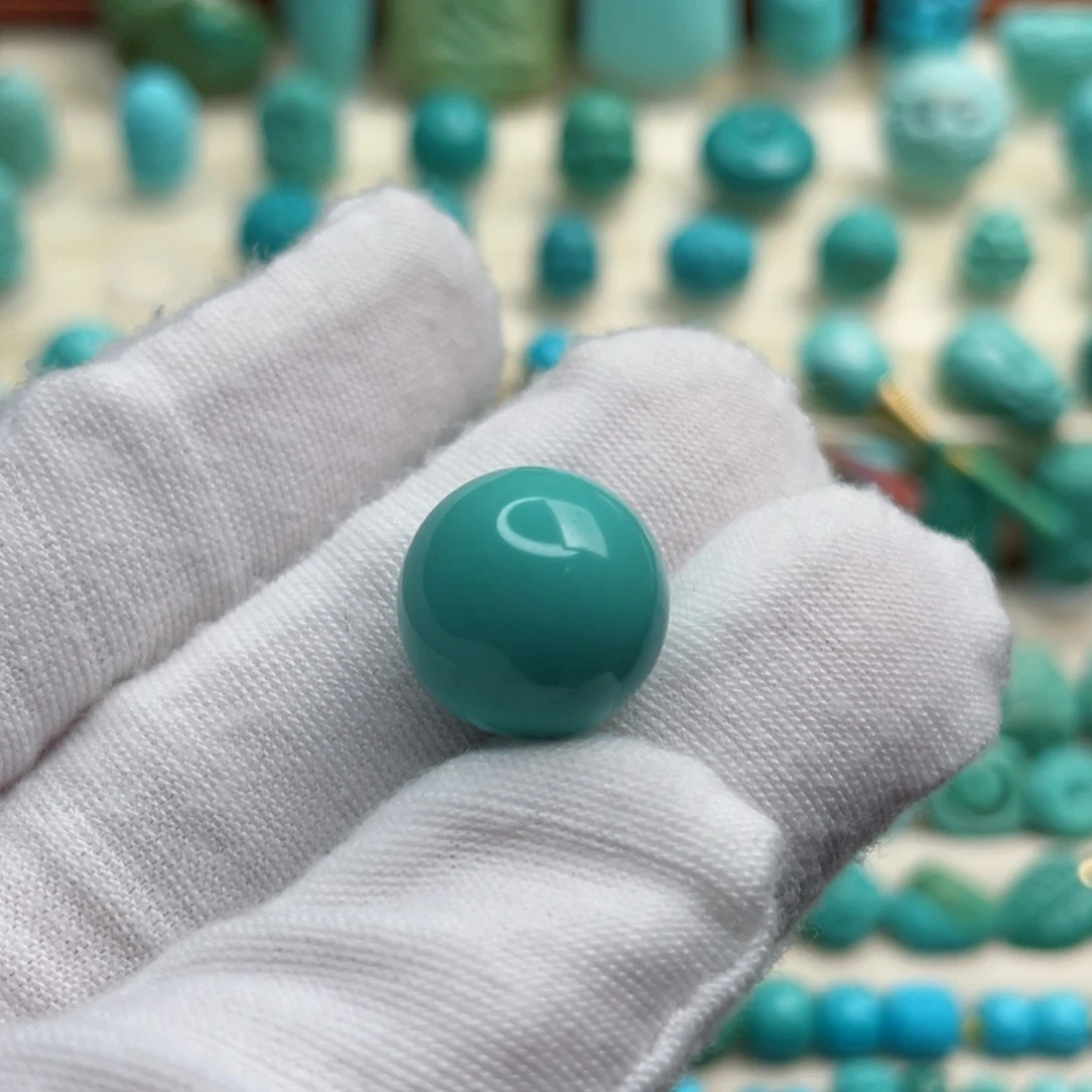 未镶嵌绿松石珠宝奇石