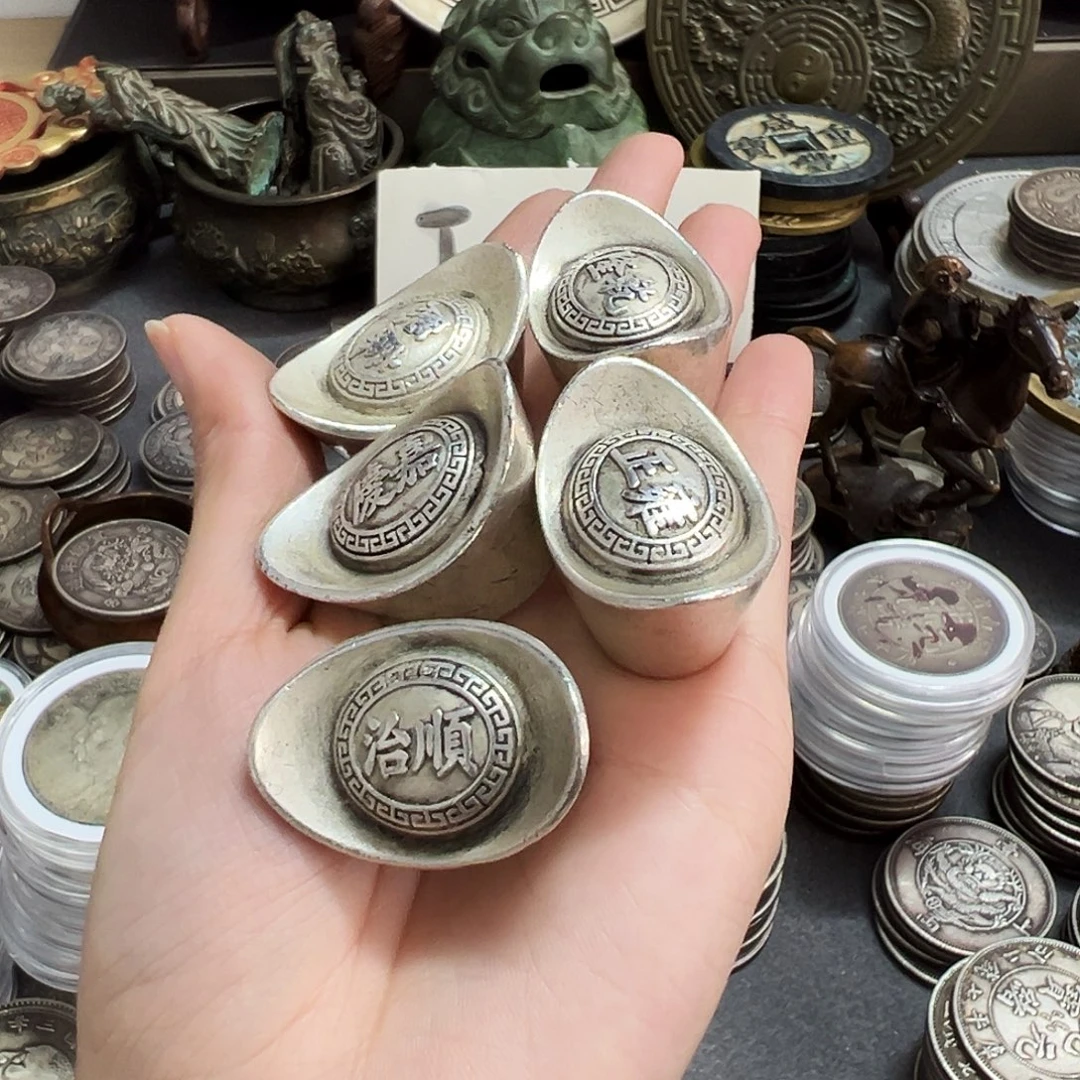 努***歌金属复古风格摆件