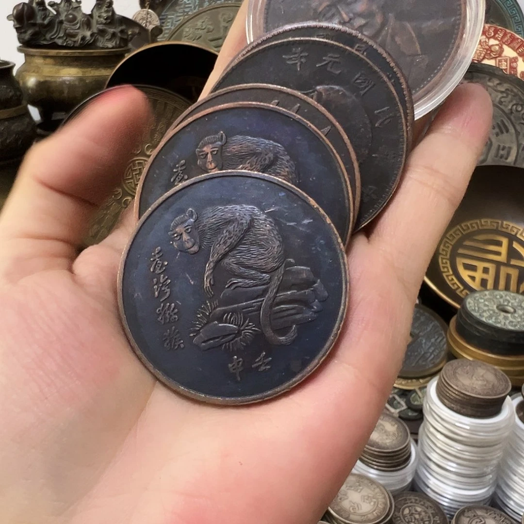 金属复古风格摆件