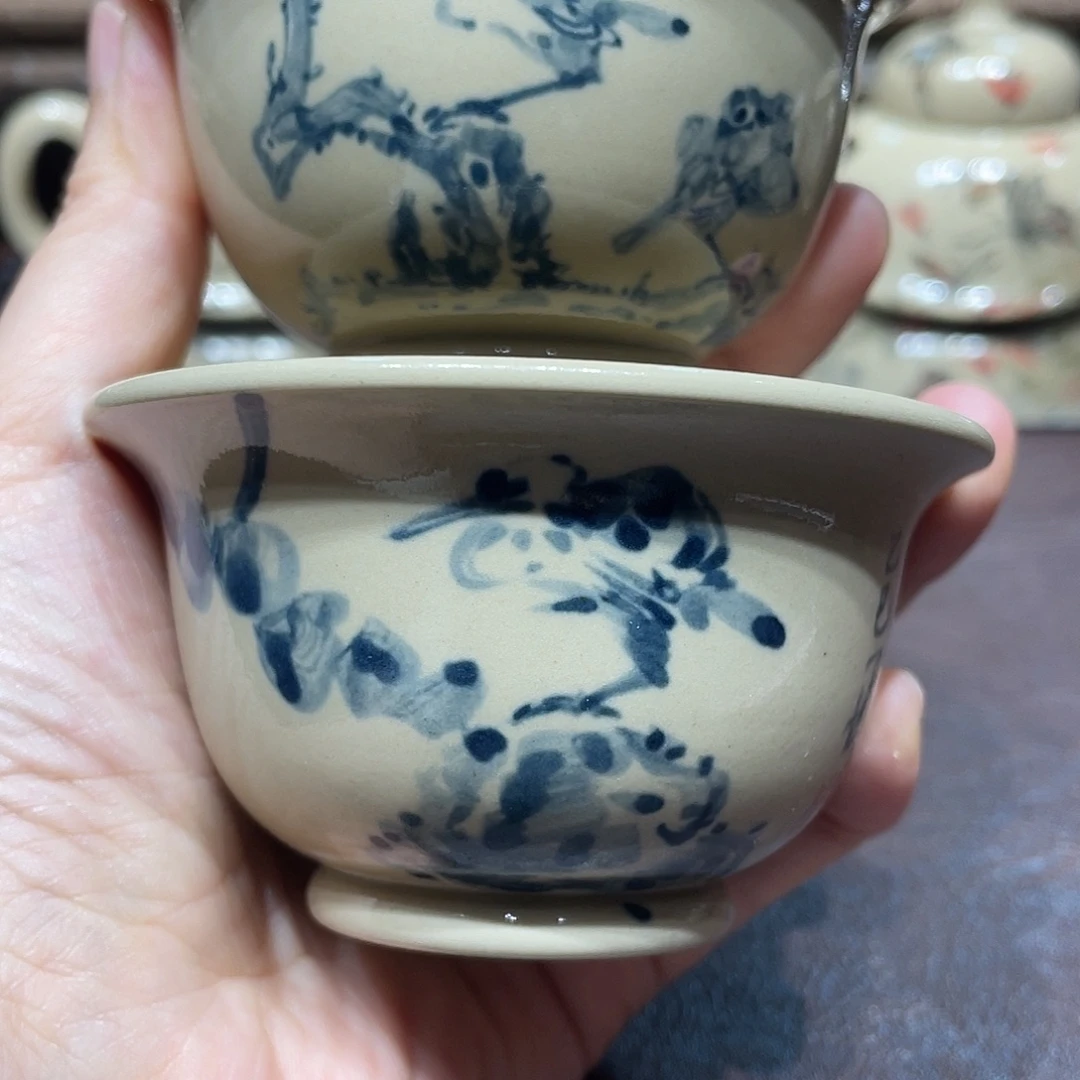 思***睿青花釉花鸟杯一对微微瑕