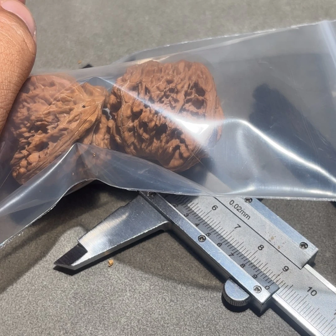 桃核吊坠老款宫灯核桃