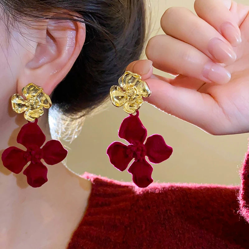 铜合金树脂耳饰 复古红色花朵耳钉轻奢高级感气质大气耳环女A165