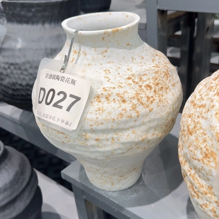 微****瓷片景德镇高温花器编码027高28口8默认无孔