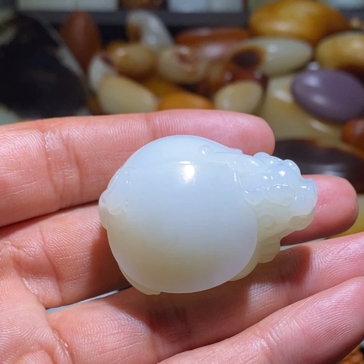 和田玉未镶嵌吊坠(不含链)