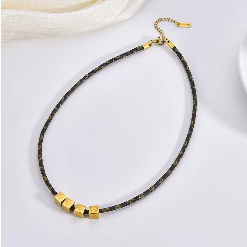 钛钢项链 钛钢项链 老花皮绳项链