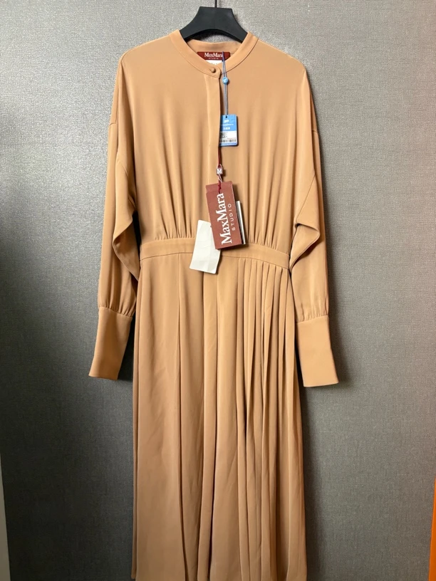 未使用 MaxMara maxmara淡粉色长款连衣裙