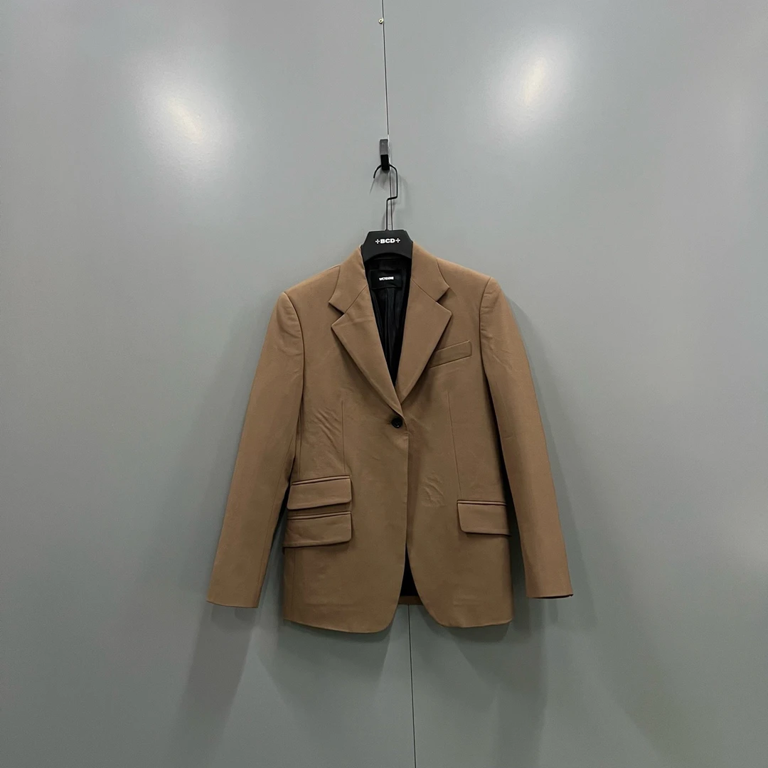 95新 maje (ll) WE11DONE 棕色休闲西服 S码/016439