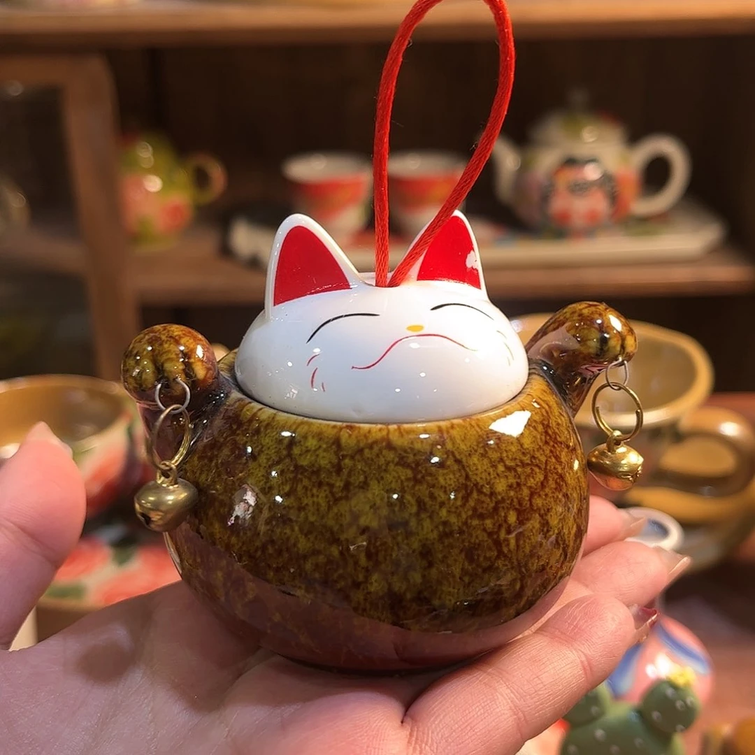 瓷片红红火火过大年