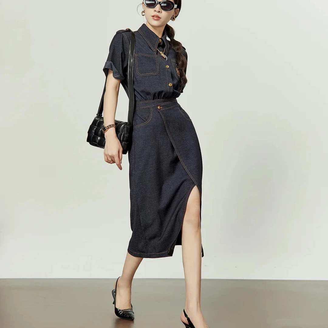 时尚高级感衬衣领深蓝牛仔裙2025年夏新款高腰显瘦开叉长款连衣裙