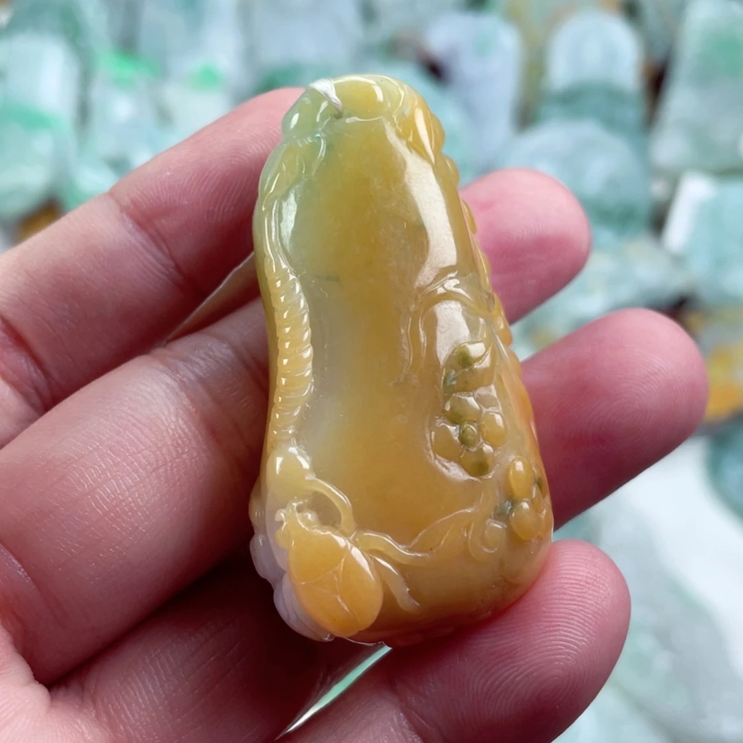 翡翠未镶嵌吊坠(不含链)