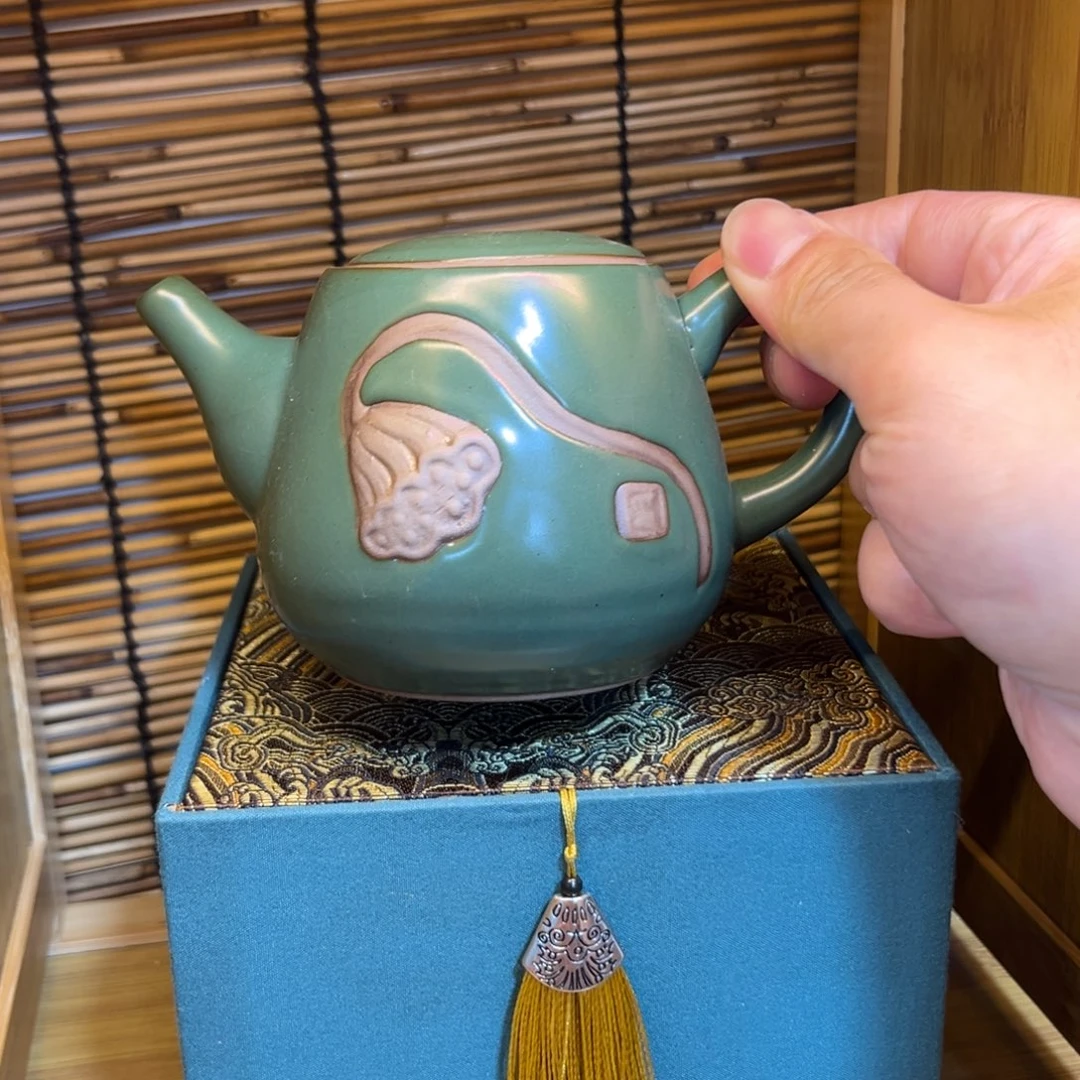茶壶紫砂精品传统把玩茶壶——————微微瑕