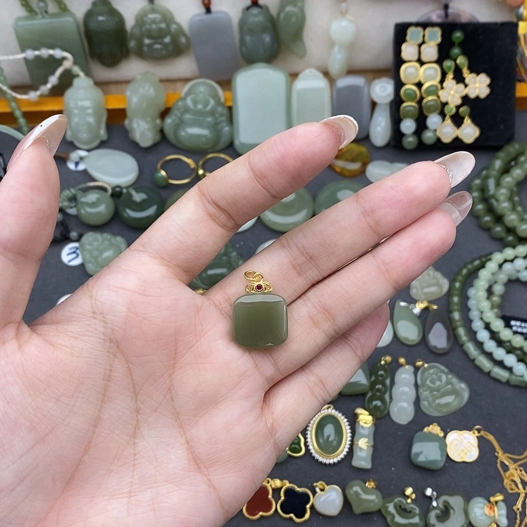 吊坠(不含链)银S925镶嵌和田玉