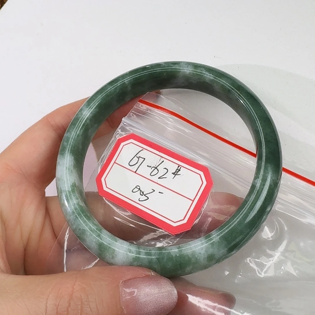 蓝田玉（蛇纹石化大理石玉）未镶嵌手镯