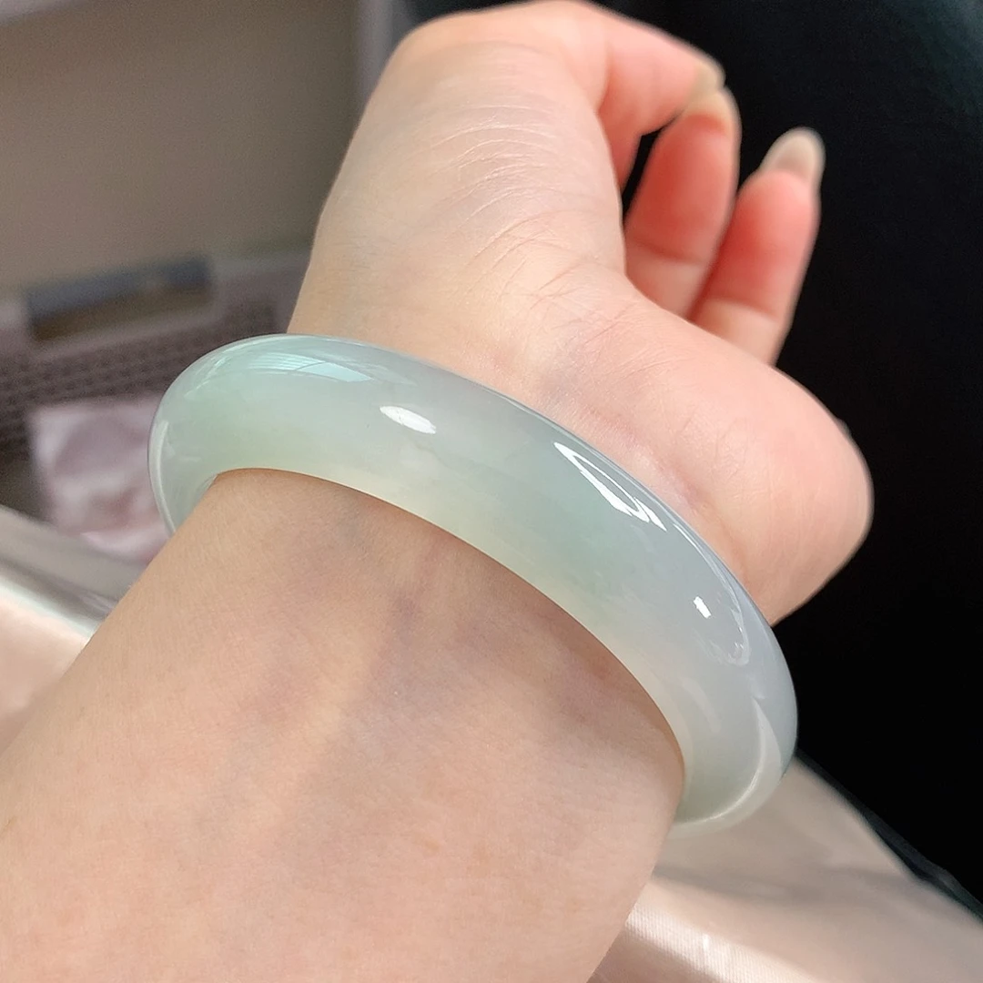 翡翠手镯未镶嵌 正圈①③⑤