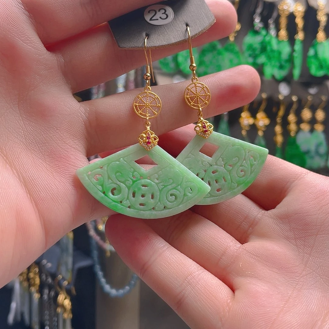 翡翠未镶嵌耳饰翡翠