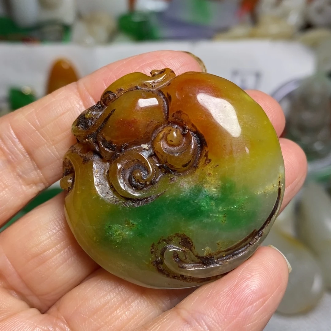 和田玉（糖玉）未镶嵌颈饰