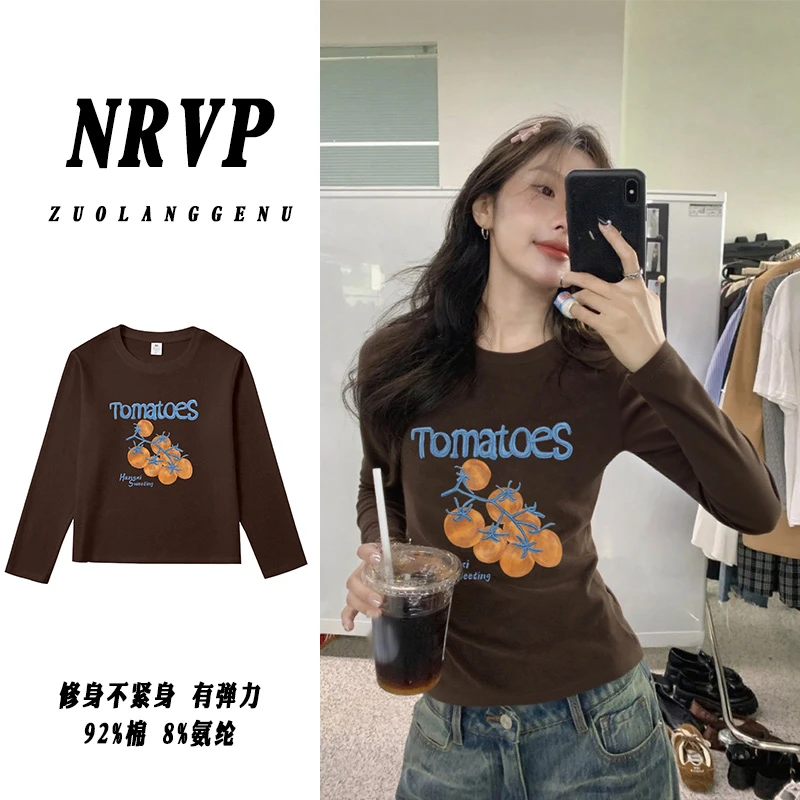 小番茄印花棕色正肩长袖t恤女修身显瘦弹力胖mm遮肉大码女装上衣
