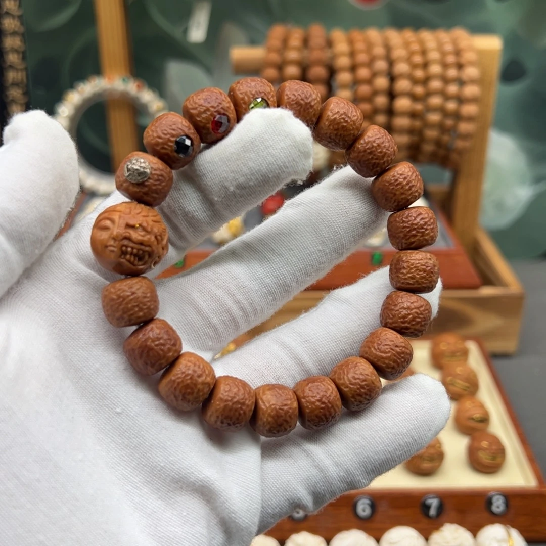 猴头核桃吊坠荔枝