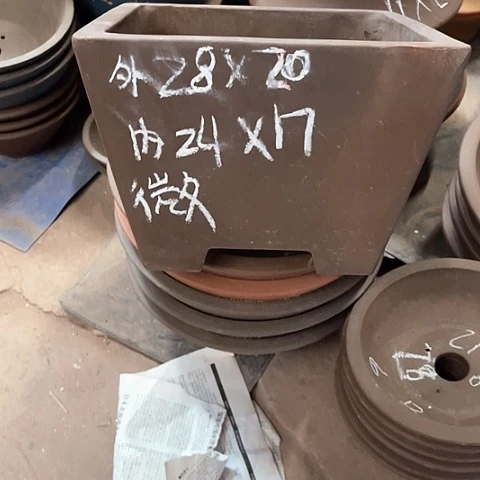 紫砂花盆四方盆一个