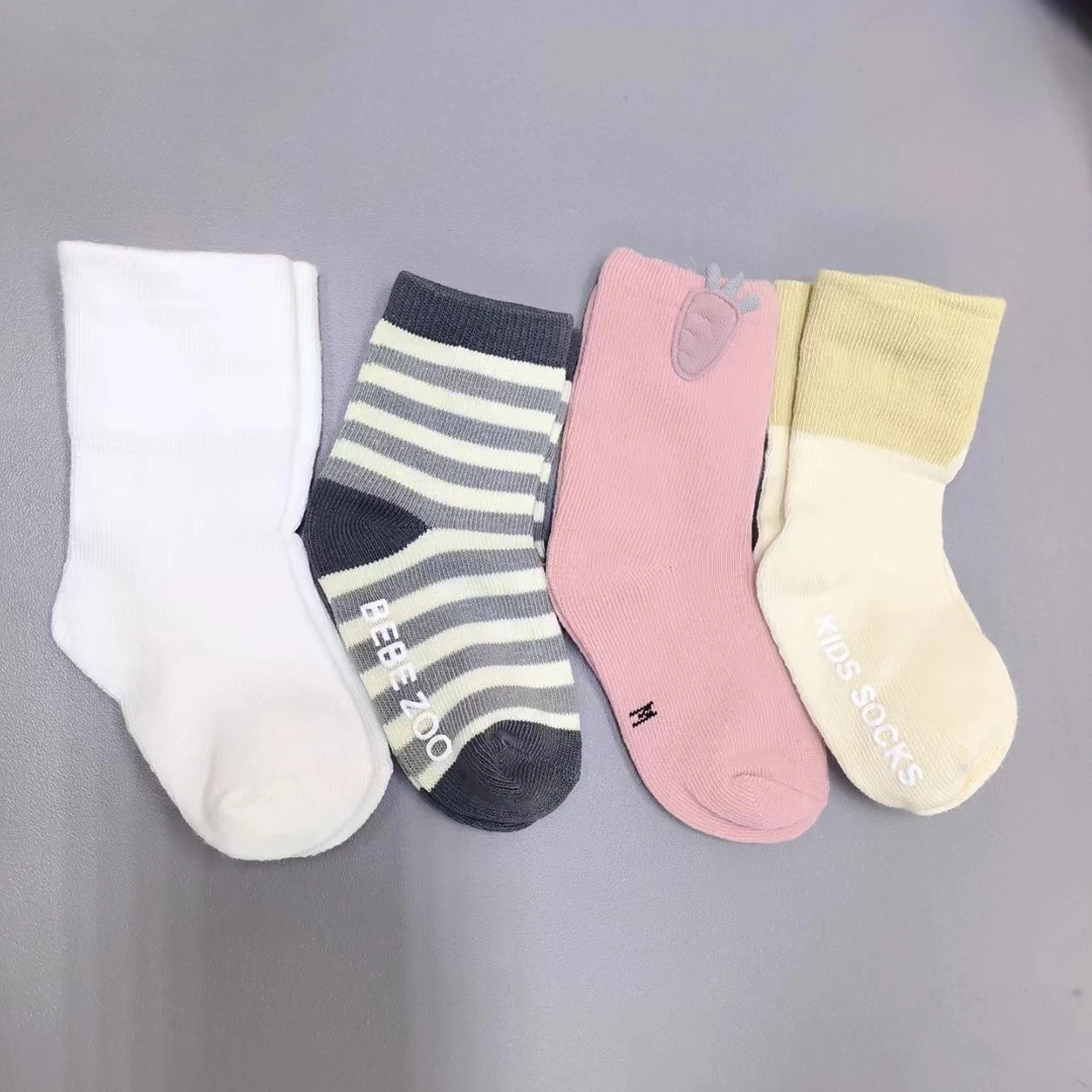 袜子颜色随机