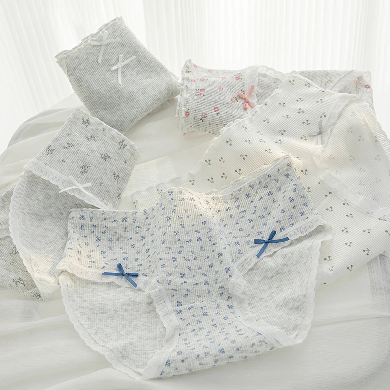 A类婴儿棉内裤女森系碎花10A抗菌裆女士内裤中腰包臀学生三角裤