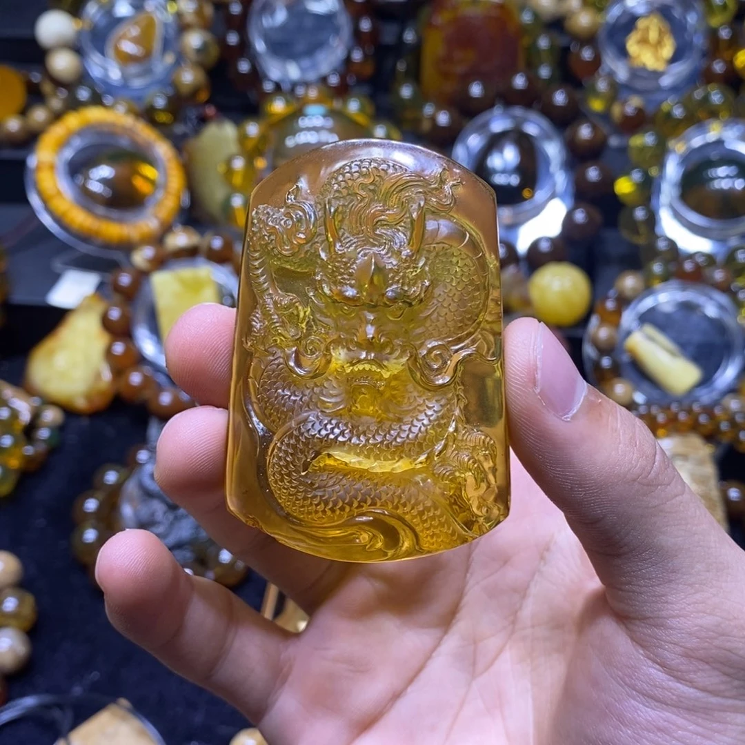 琥珀未镶嵌珠宝奇石